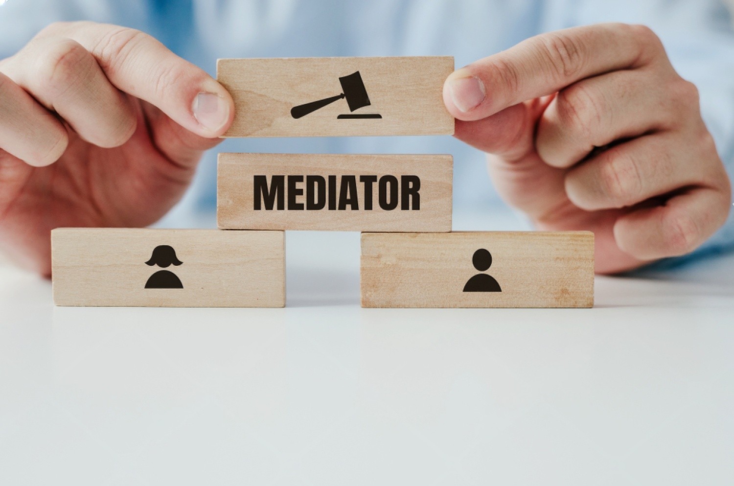 Médiation familiale vs. procédure judiciaire : comment choisir ?